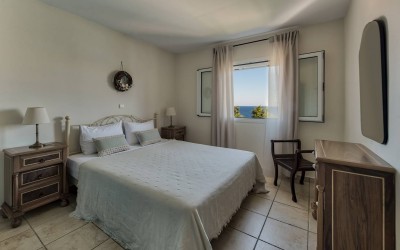 CLASSIC TWO BEDROOM SUITE